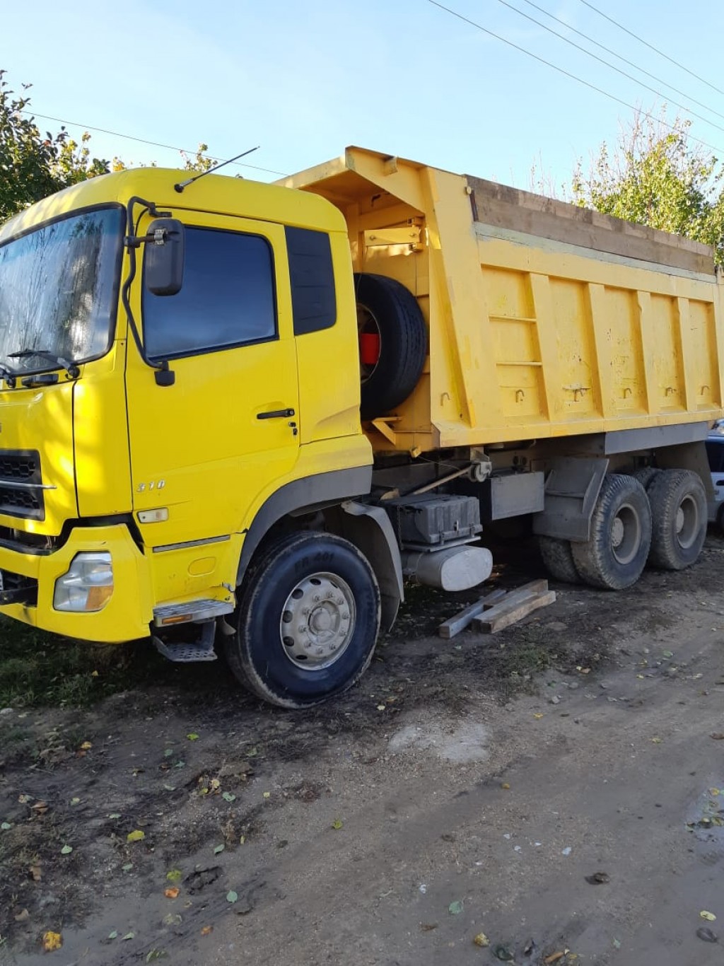 Услуги самосвалов от собственника Руслан