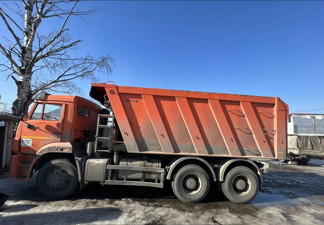 Самосвал от собственника ООО "СК ИнвестСтрой"