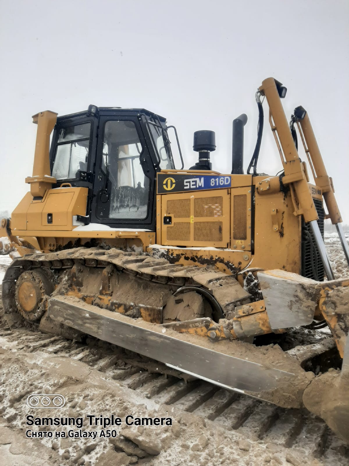 Бульдозер SEM 816 D в аренду