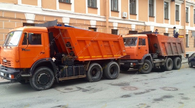 Аренда самосвала КамАЗ 65115
