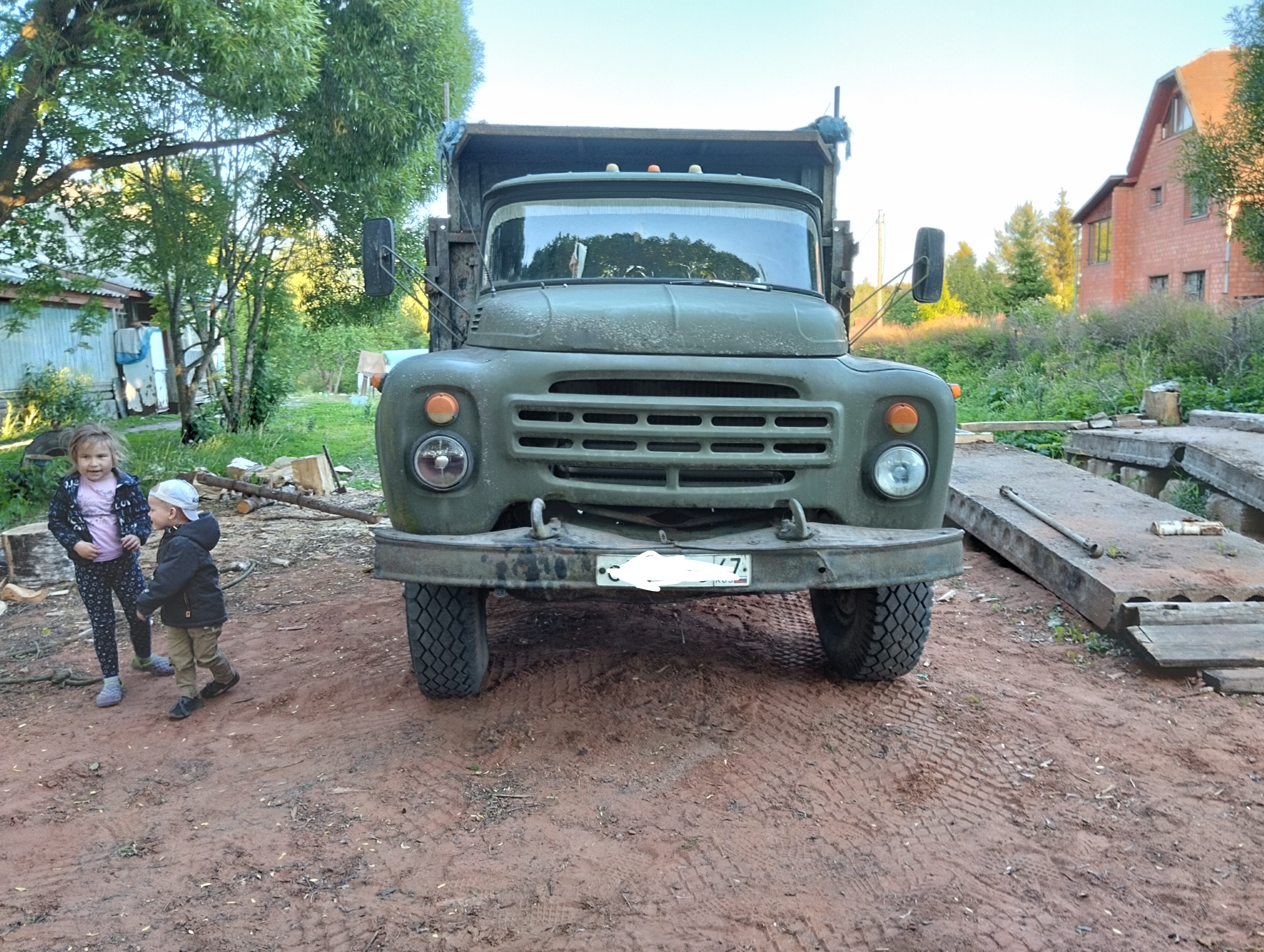 Самосвал. Доставка песок, щебень, торф, дрова