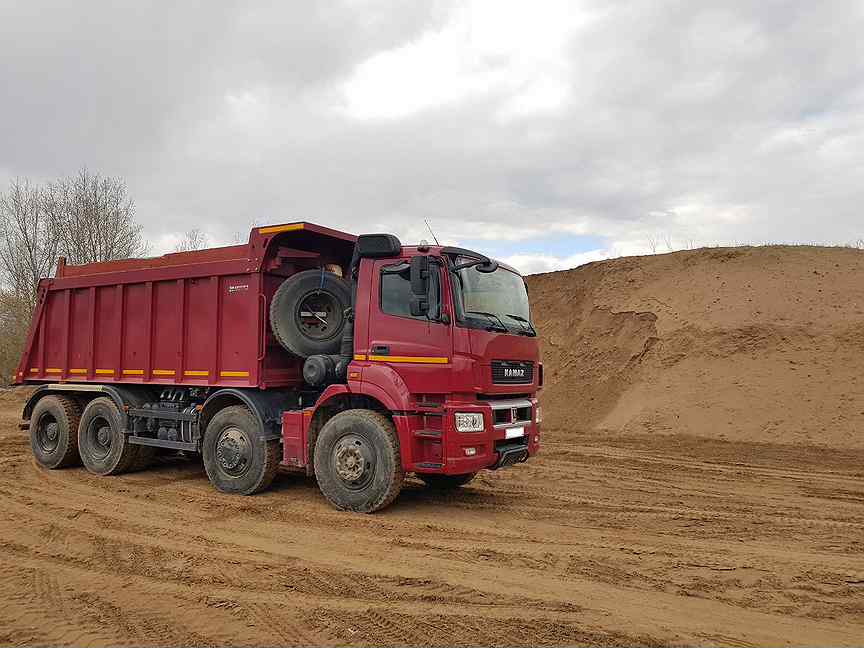 Аренда самосвала. Перевозка инертных грузов