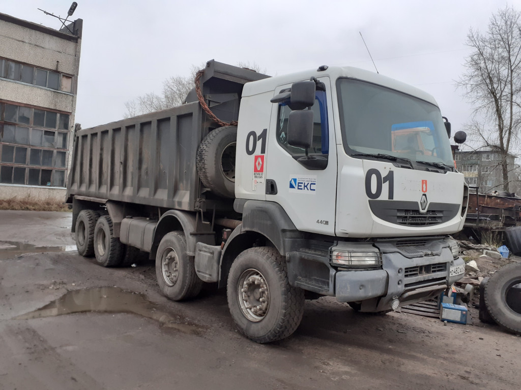 Самосвалы в аренду. Перевозка нерудных материалов.