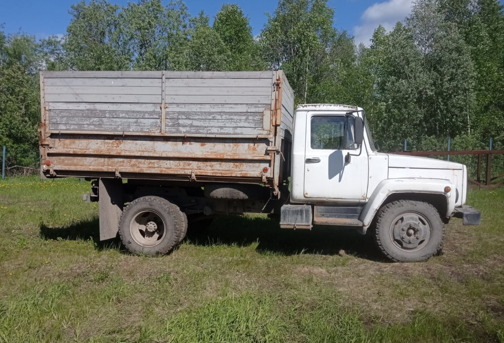 Аренда самосвала. Перевозка грузов, материалов.