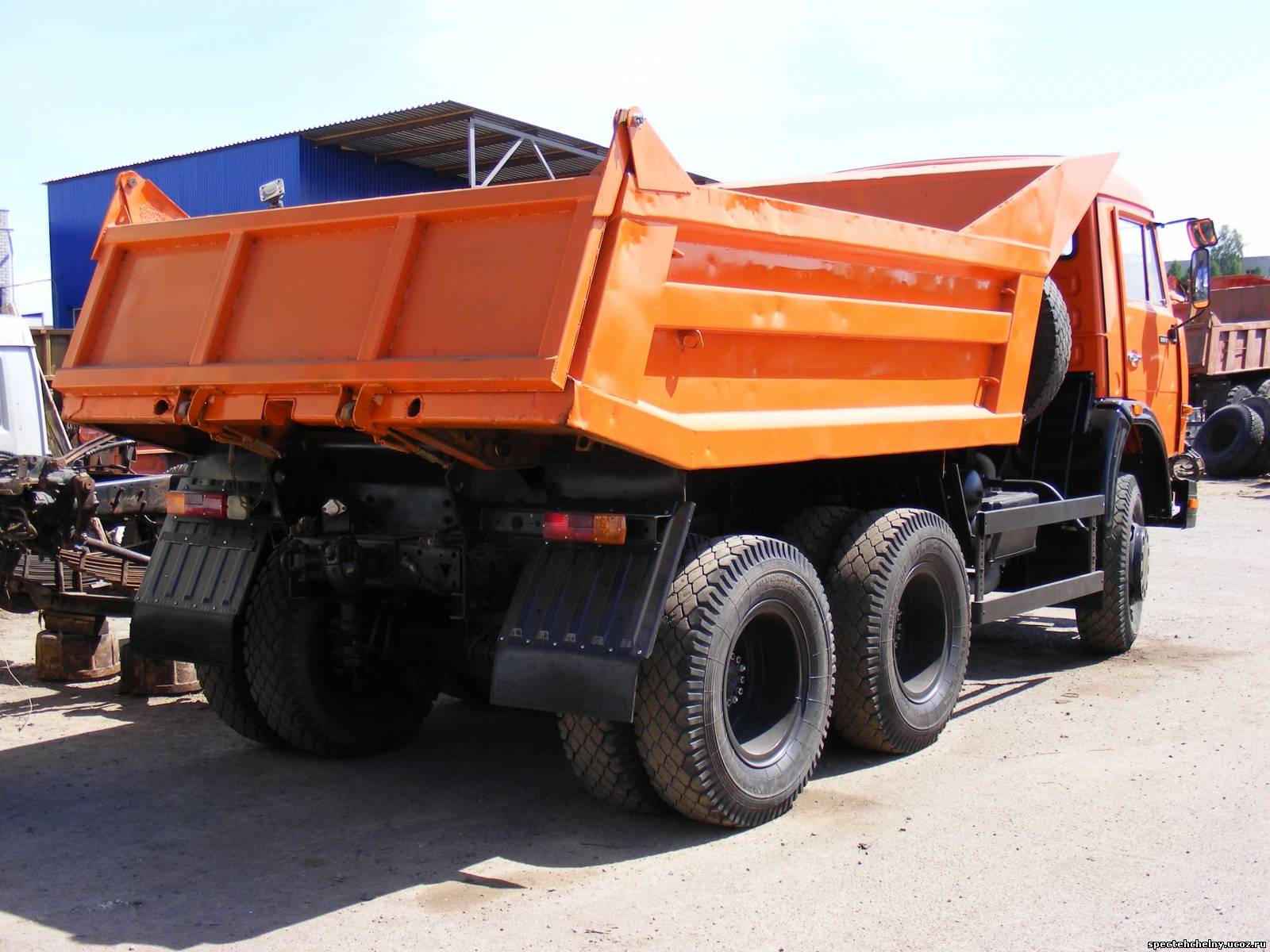 Самосвал 15 тонн