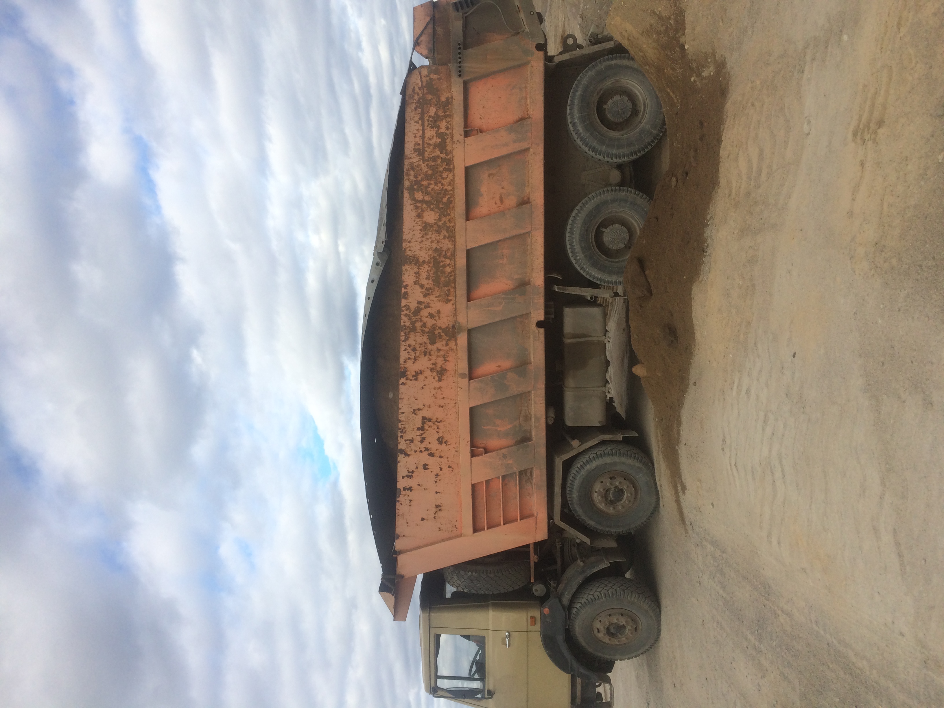 Перевозки самосвалом