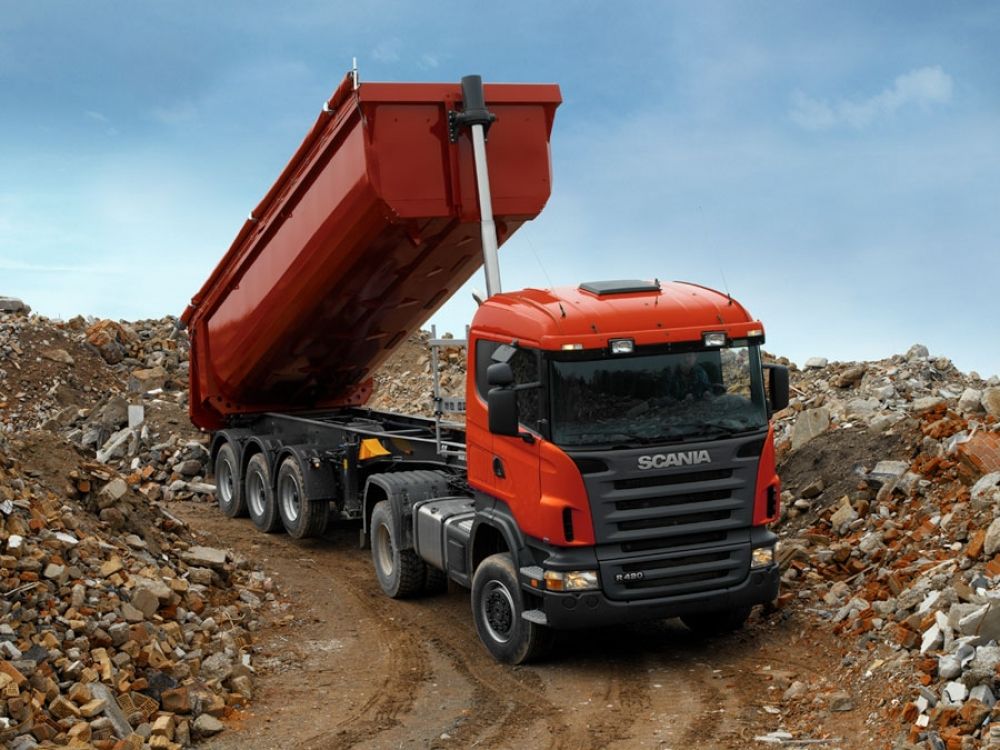 Требуются самосвалы для работы в Новгородской обл.