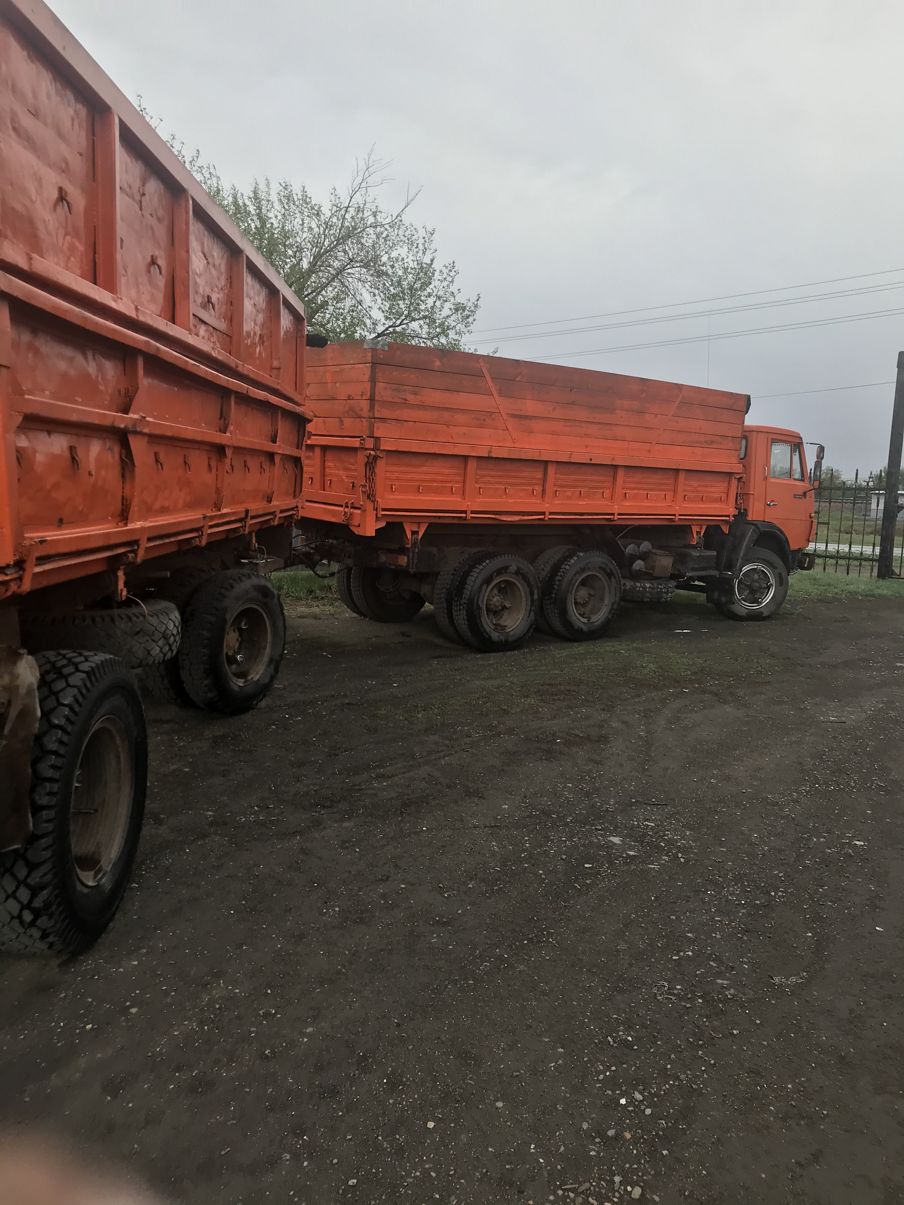 Зерновоз-самосвал от собственника Андрей