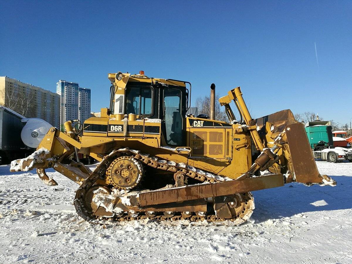 Бульдозер Caterpillar D6 в аренду недорого