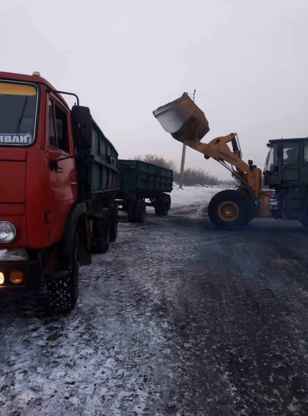 Грузоперевозки КАМАЗ, самосвалы от 10 до 30 тн.