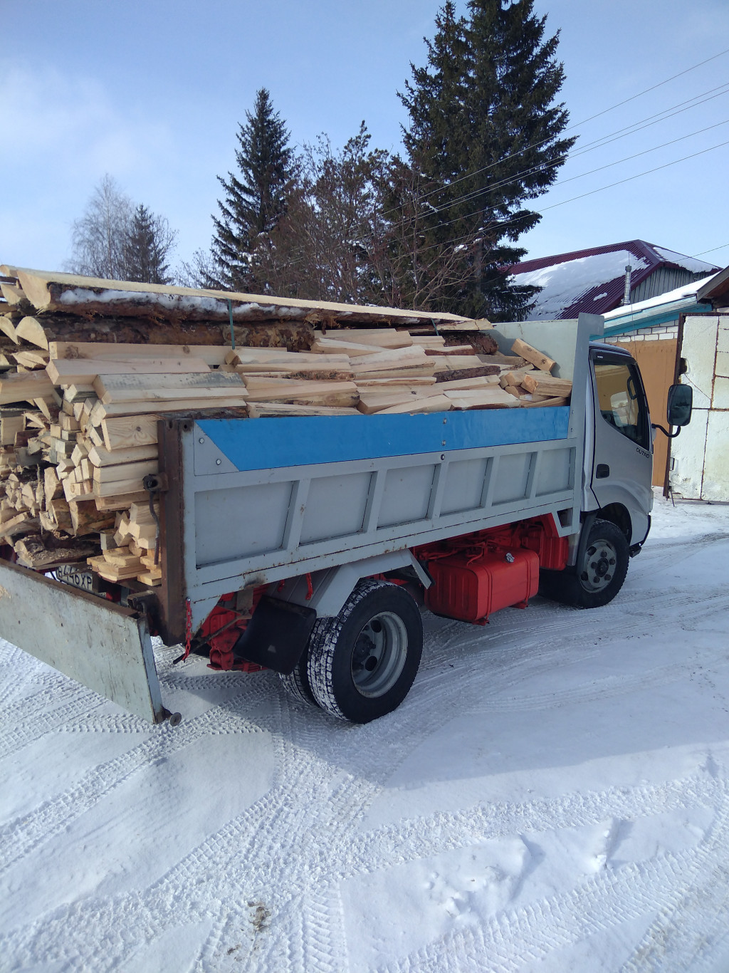 Грузоперевозки самосвал. Песок, щебень, уголь.