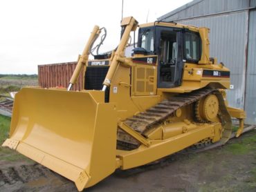 Caterpillar D5K бульдозер в аренду недорого