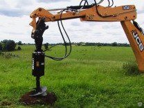Аренда ямобура JCB 3СХ
