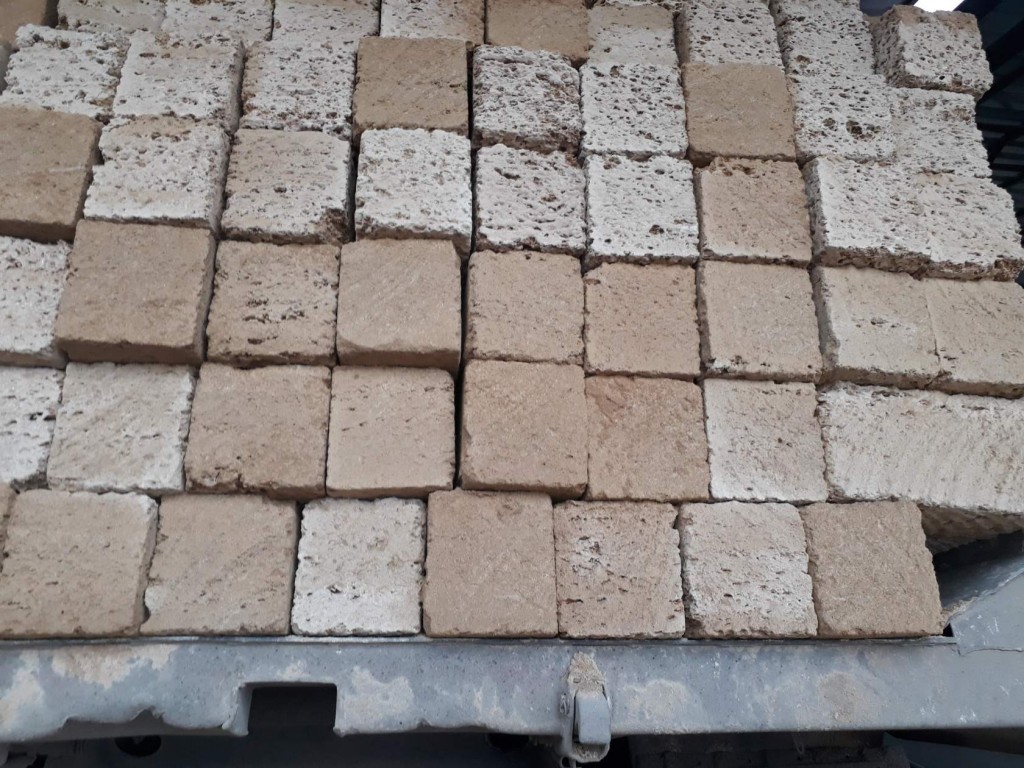 Основное изображение
