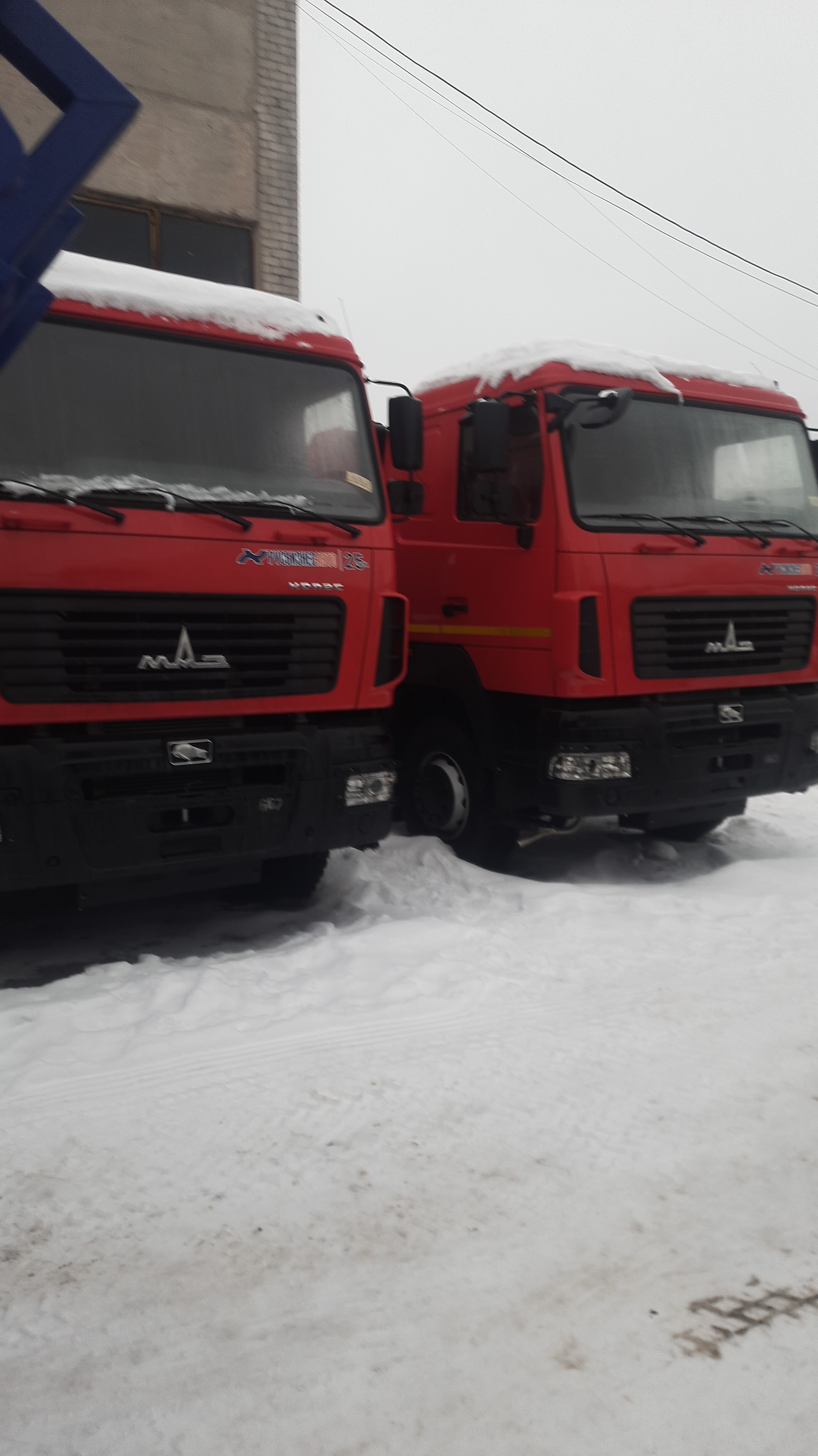 Самосвалы 16. 20 кубов. Кострома. Песок, щебень