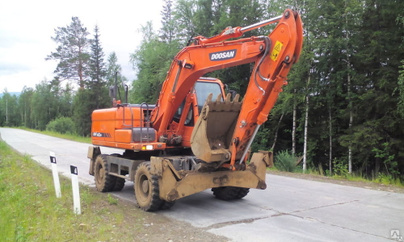 Аренда экскаватора с гидромолотом или трамбовкой Doosan DX 140W 3 000 Дж
