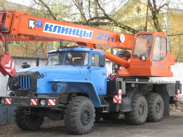 Услуги автокрана 25 тонн 21м, 31 метр