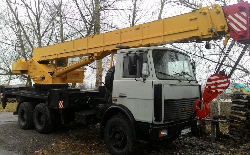 Услуги автокрана 25тн