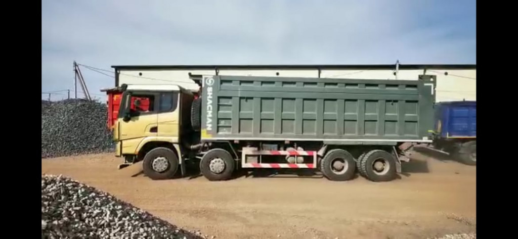 В аренду самосвалы-тонары, зерновозы